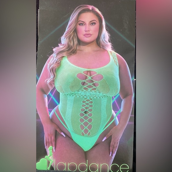Lapdance glow in the dark cutout bodysuit with pasties, queen size - Picture 5 of 14
